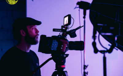 How Independent Filmmakers Benefit by Working with Brokers Who Specialize